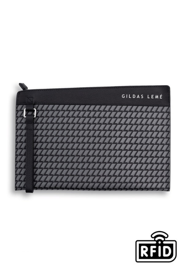 FRONT VIEW OF THE LEATHER CLUTCH BLACK BAG