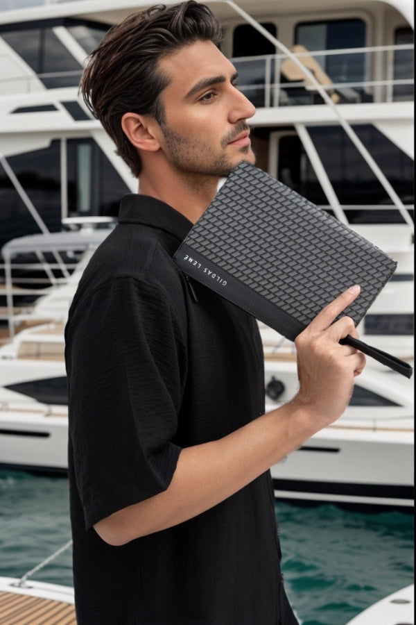 THE GENUINE. LEATHER MEN CLUTCH BAG