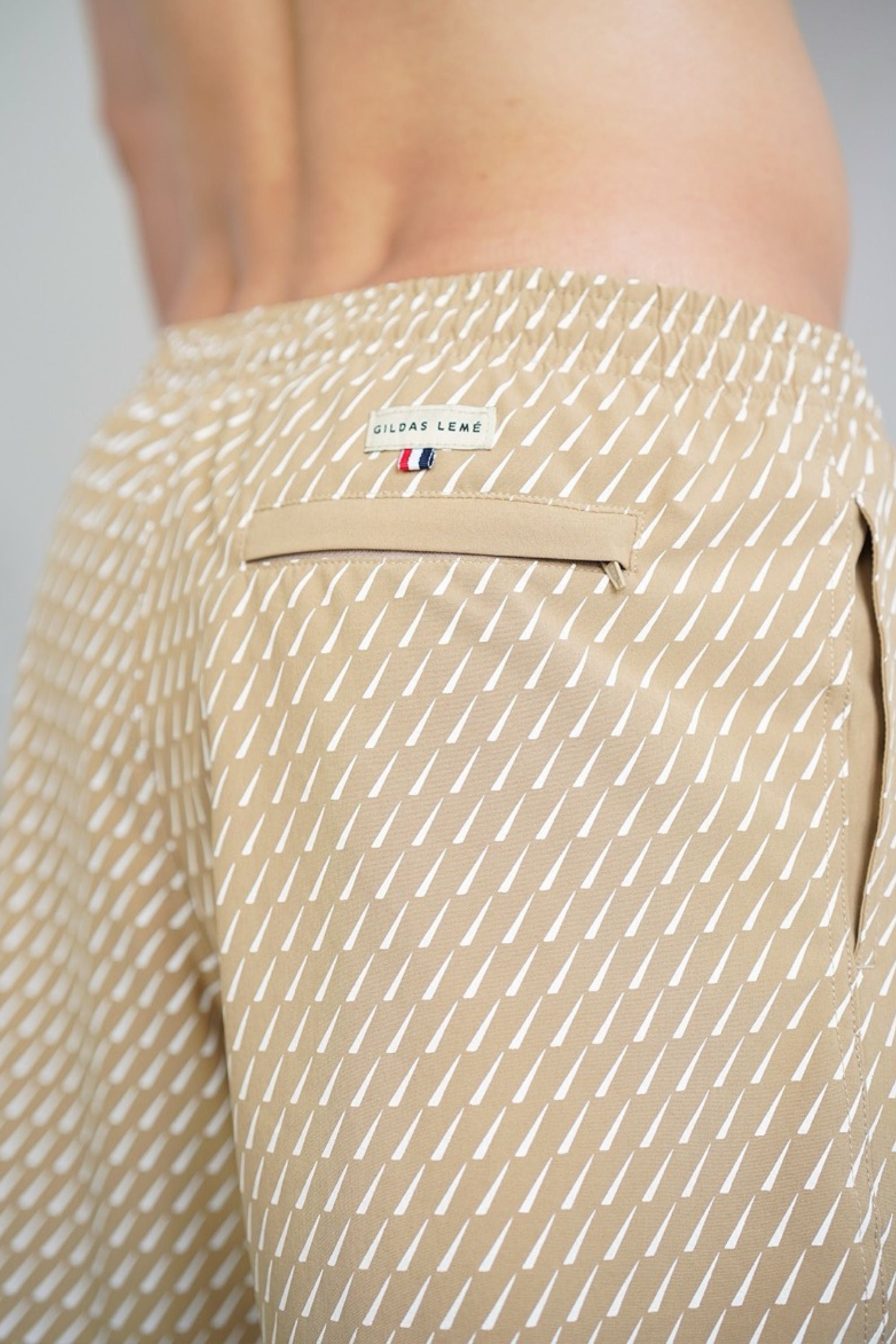 Accent swim short Back pocket beige #color_beige