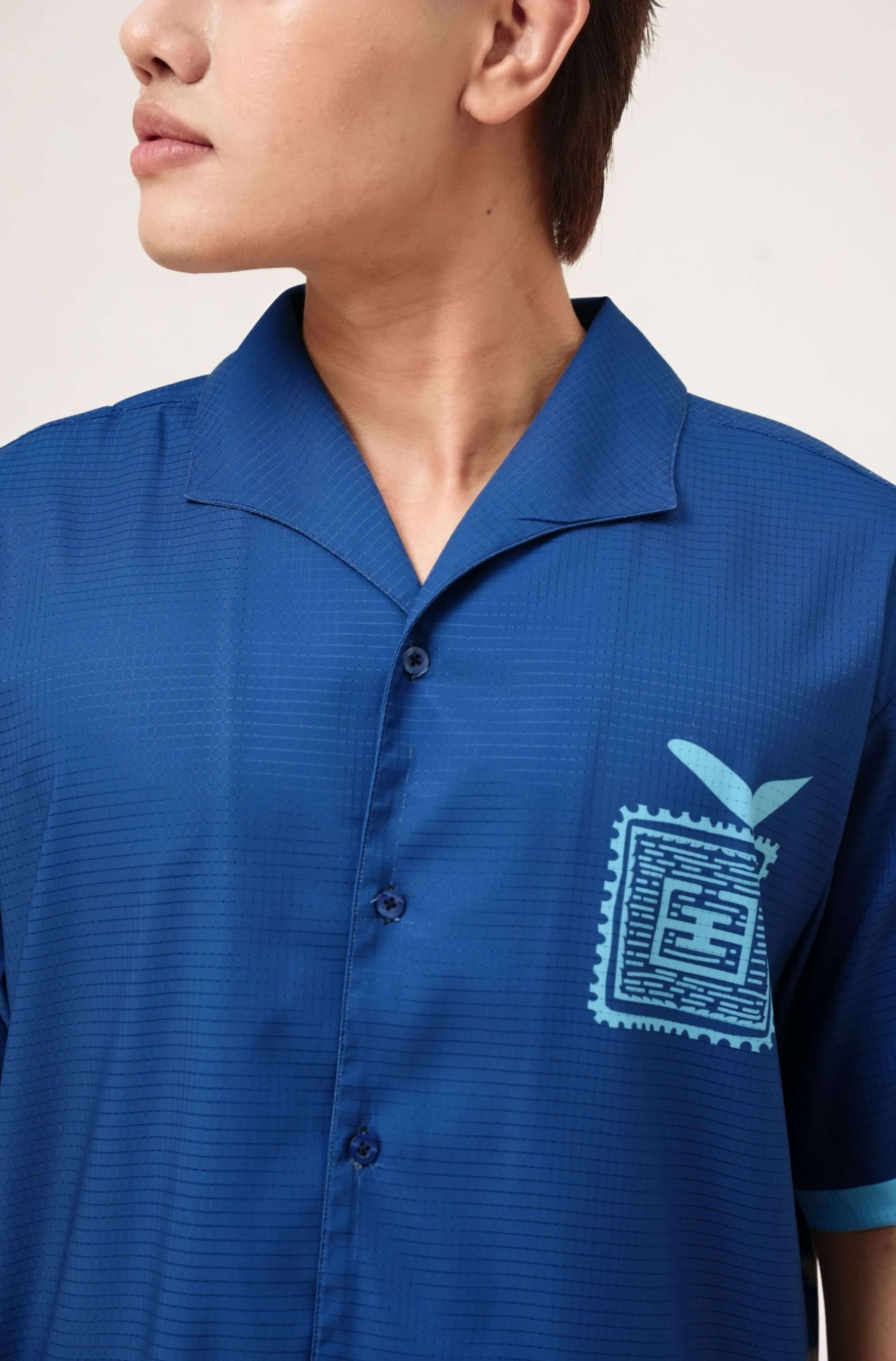 Real-life collar detail of Blue Stamp men’s resort shirt in navy blue