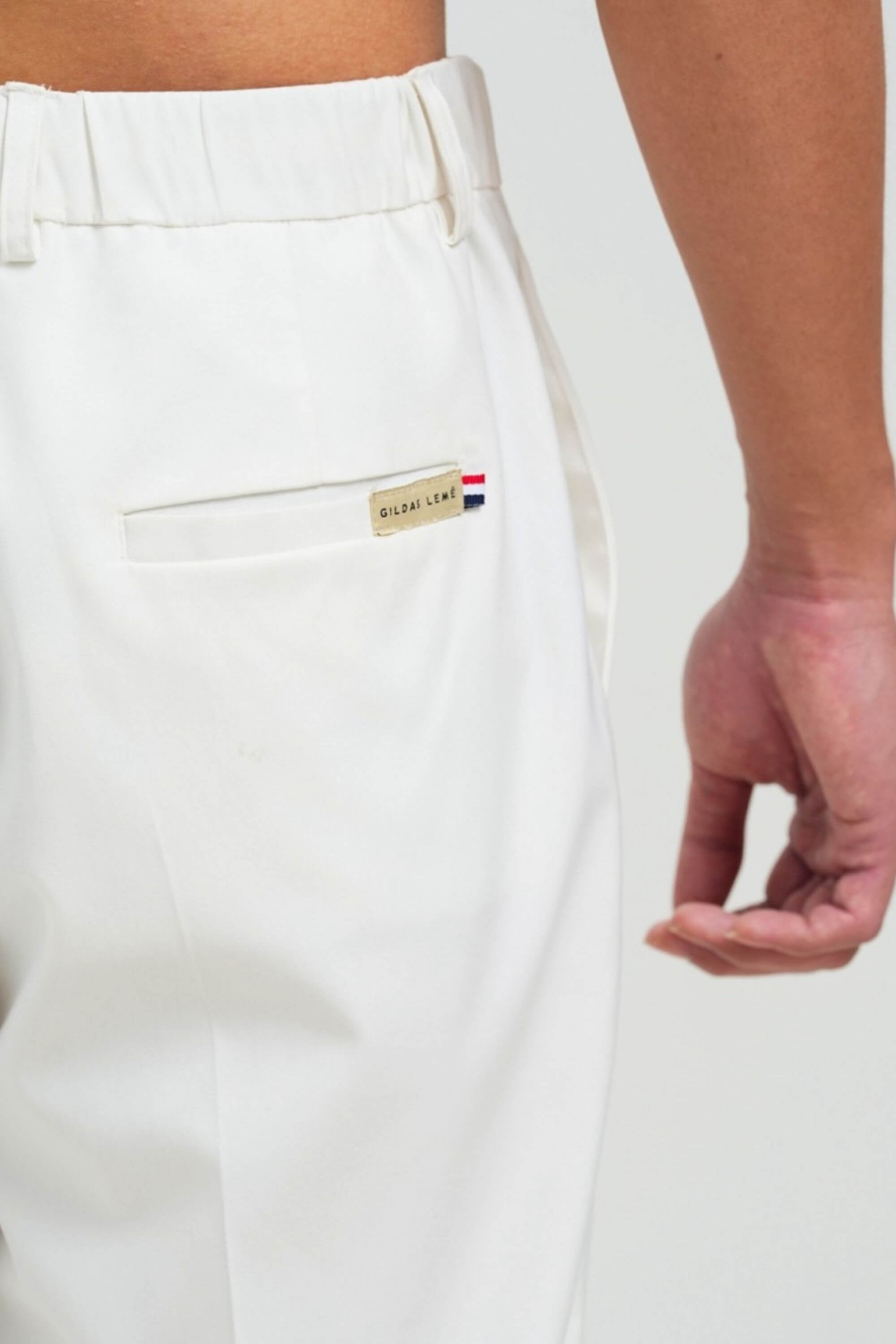 liseron blanc pant white back pocket view