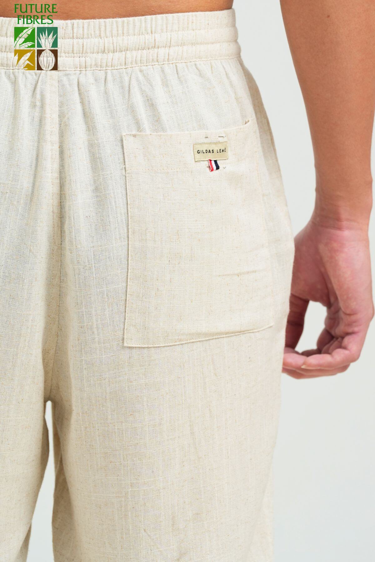 Back pocket of men’s linen beach pants