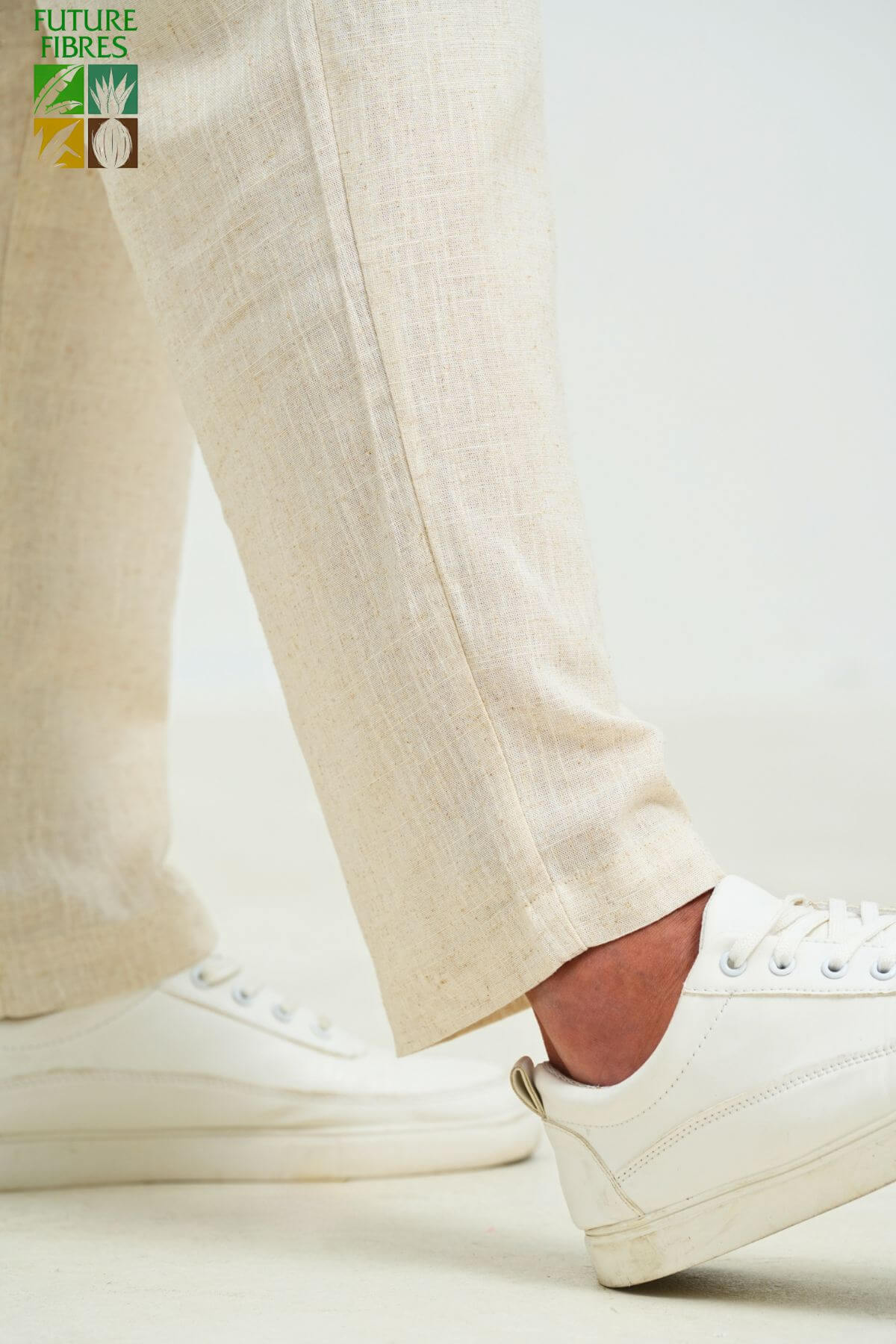 Leg opening of men’s linen beach pants