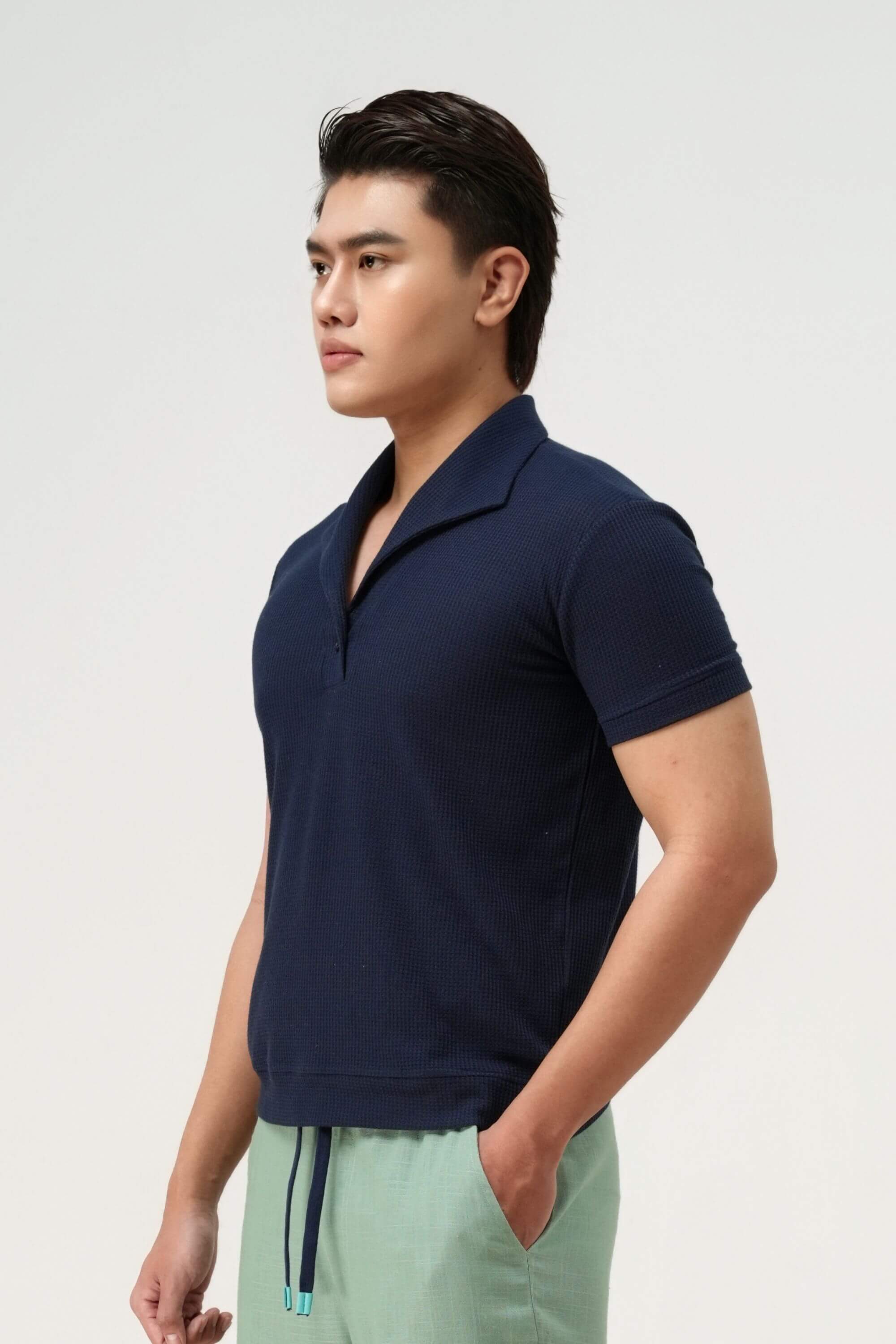 palma polo shirt navy side view #color_navy