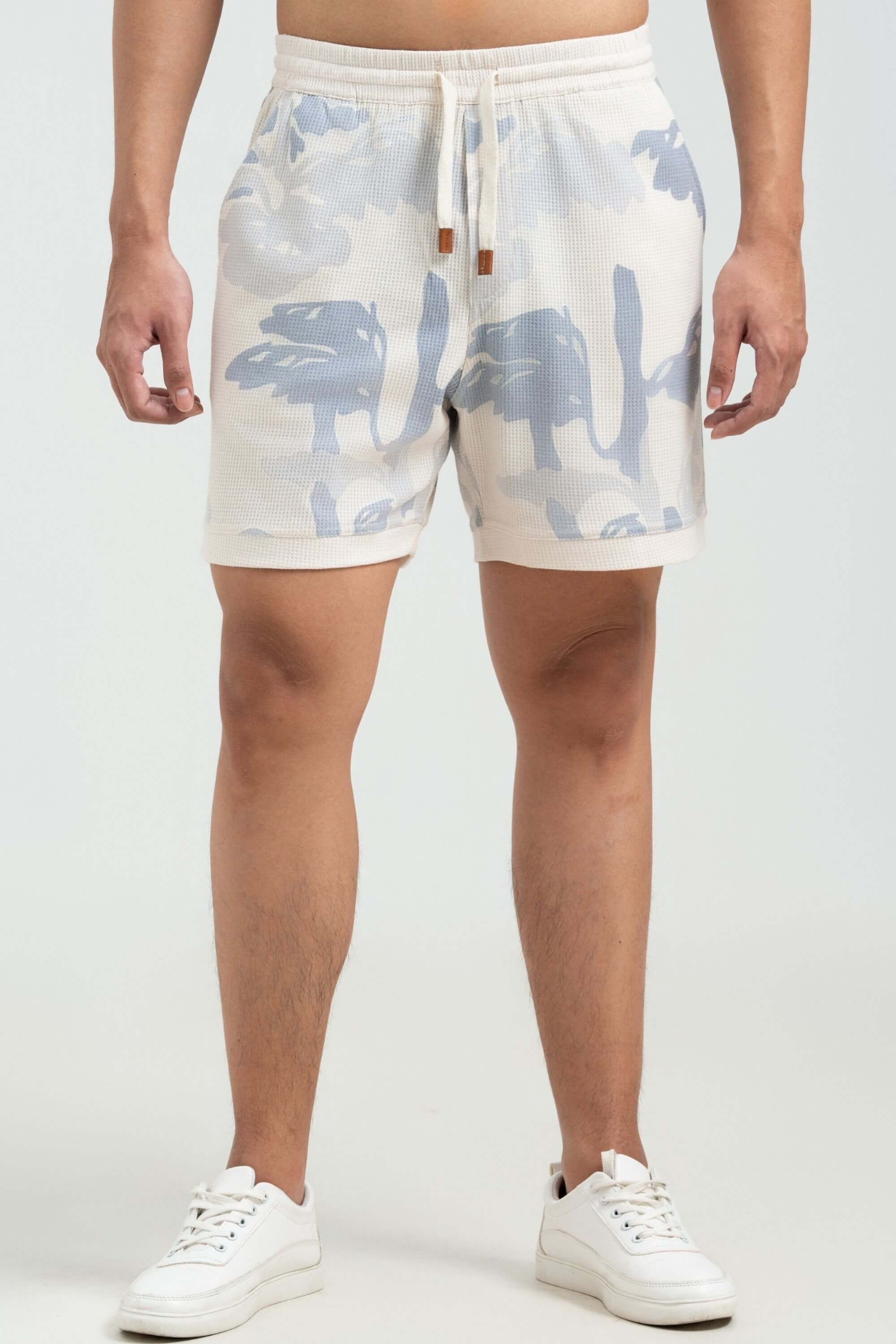 pin parasol resort short on model