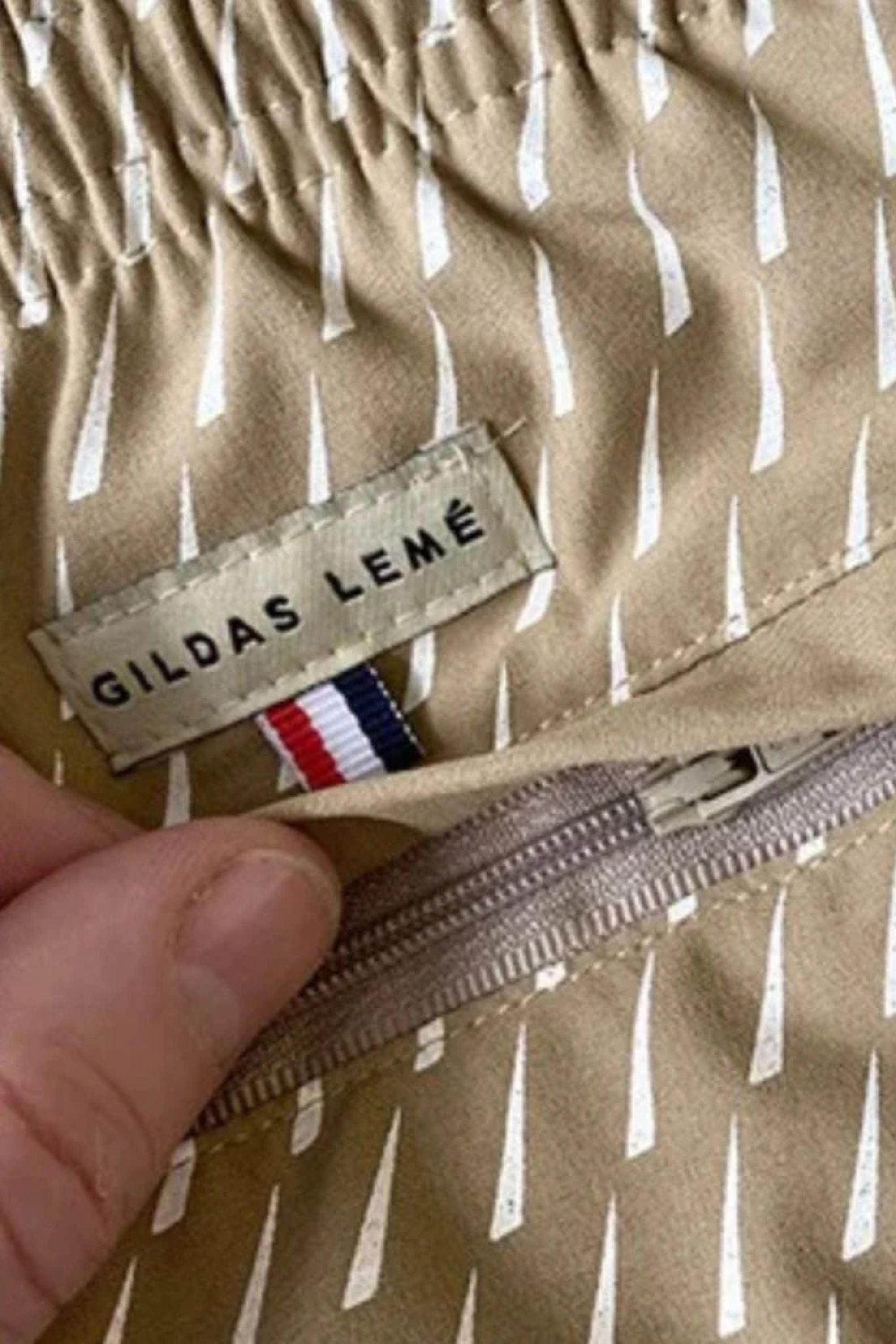 Accent swim short beige the back pocket zipper #color_beige