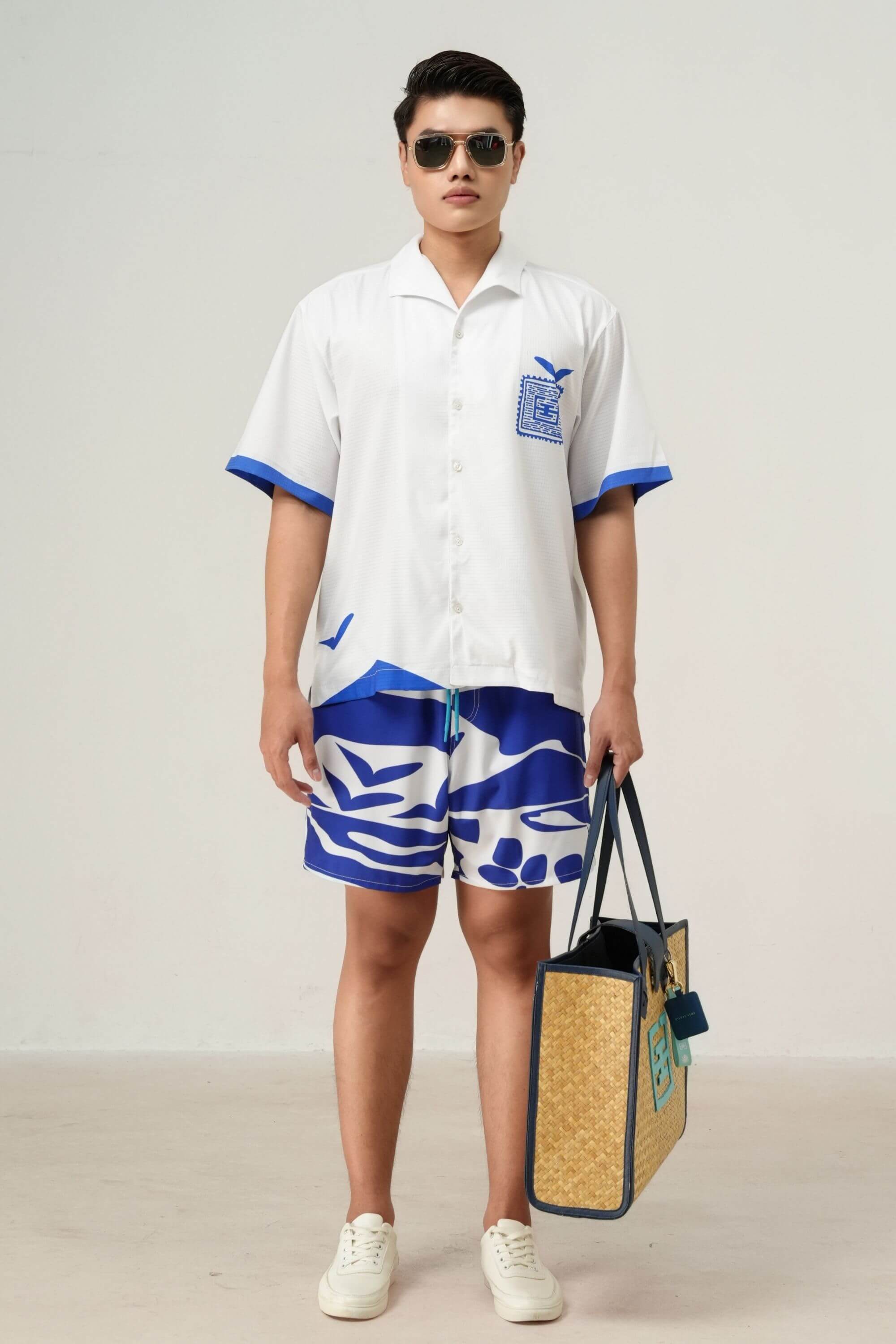 blue stamp resort set front view on model #color_white