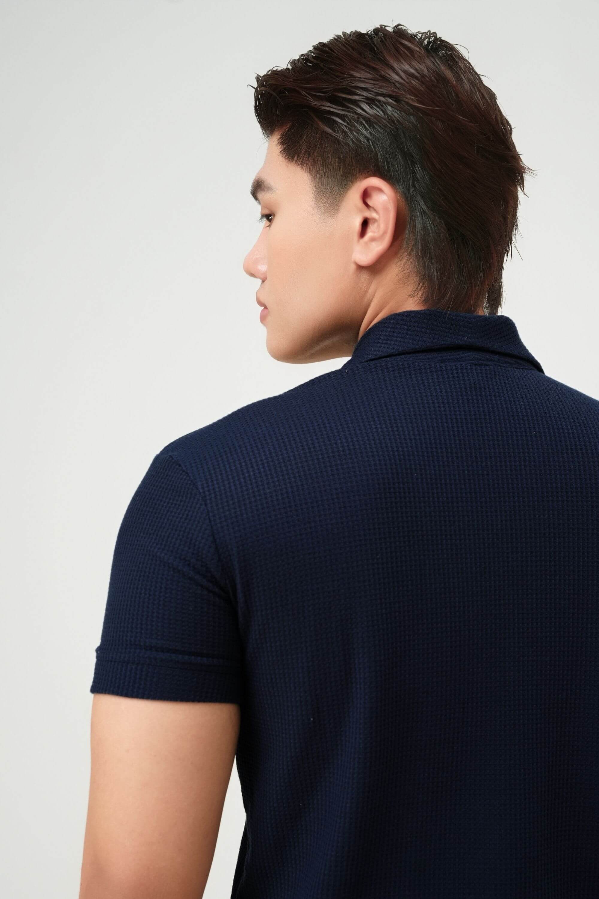 palma polo shirt navy sleeve view #color_navy