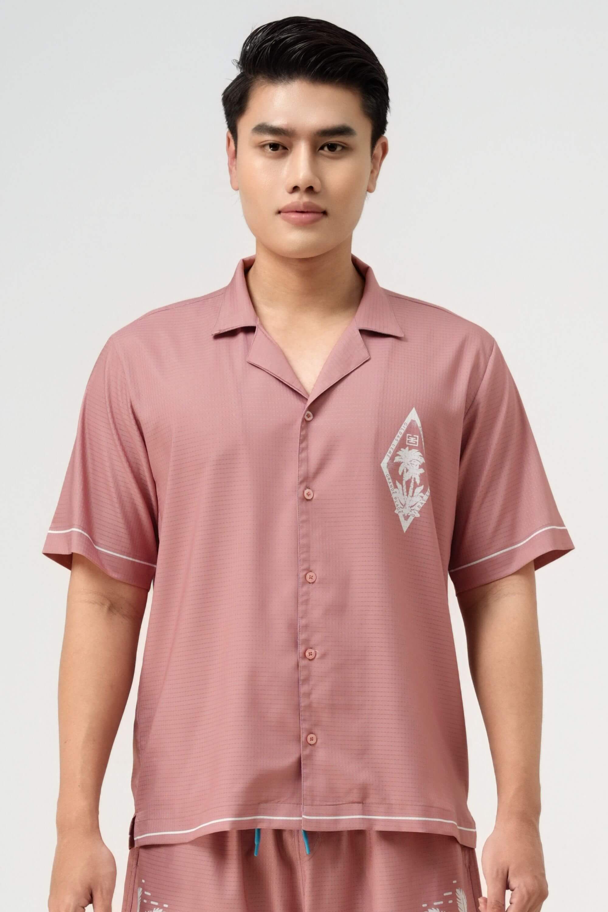 pink paradise resort shirt pink rose view on model #color_pink rose